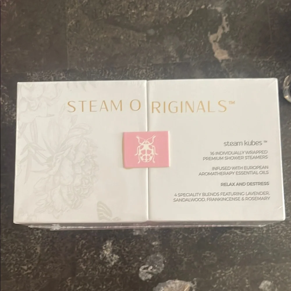 Luxury Aromatherapy Shower Steamers - Picture 1 of 4